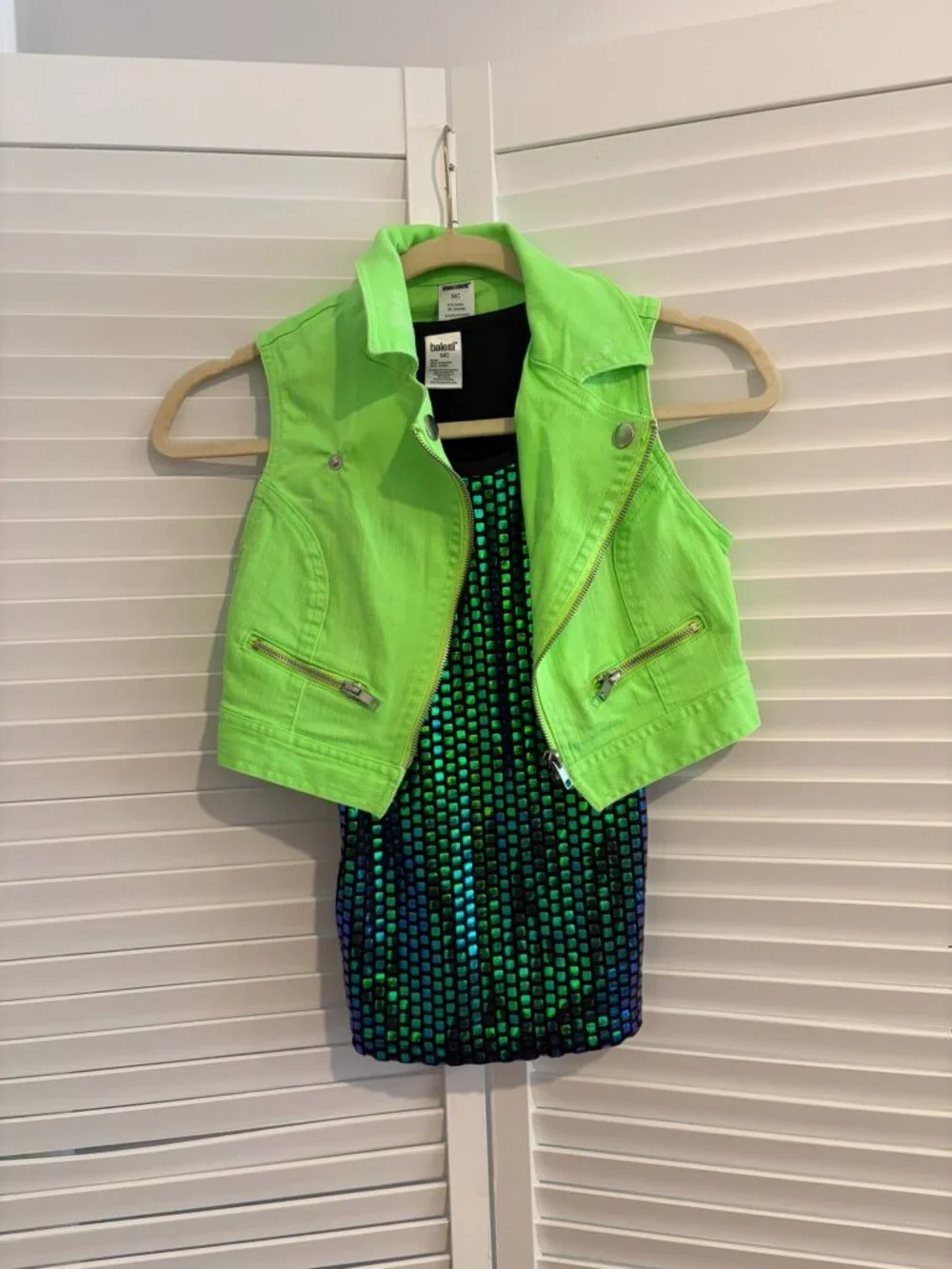 Balera Urban Grove Zipper Front Vest with Hologram Foil Tank